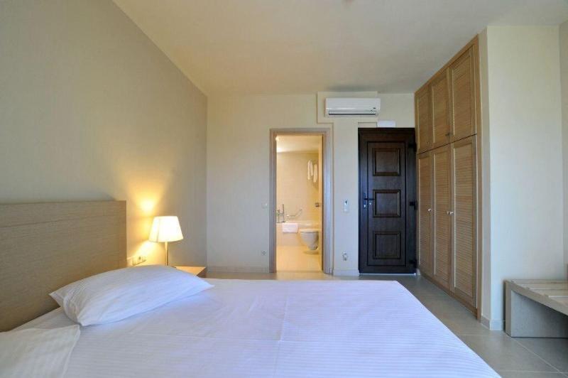 Porto Plaza Hotel Agios Ioannis Kaspaka Bagian luar foto